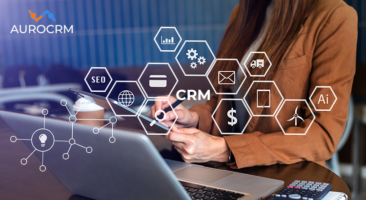 Different Ways a CRM Software Can Help Small Retailer